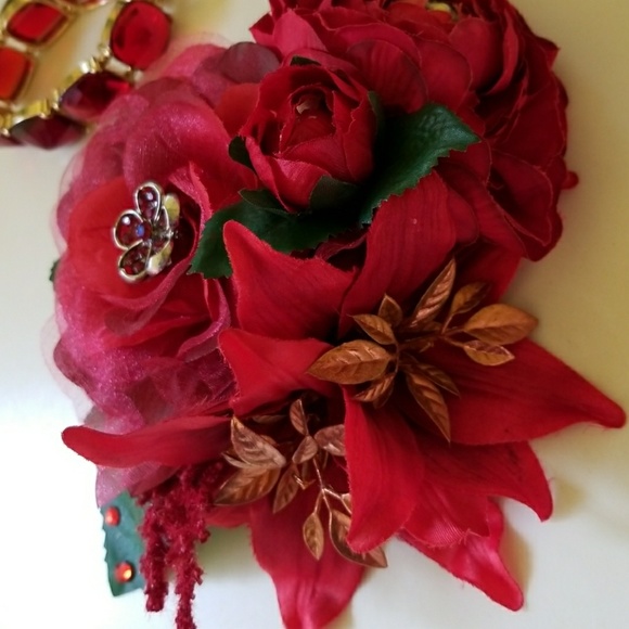 Lady de couture Accessories - 🥀🌹 Rockabilly Pinup Hair Flowers 🌹🥀